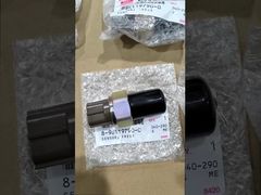 8-98119790-0 সেন্সর; প্রেস করুন